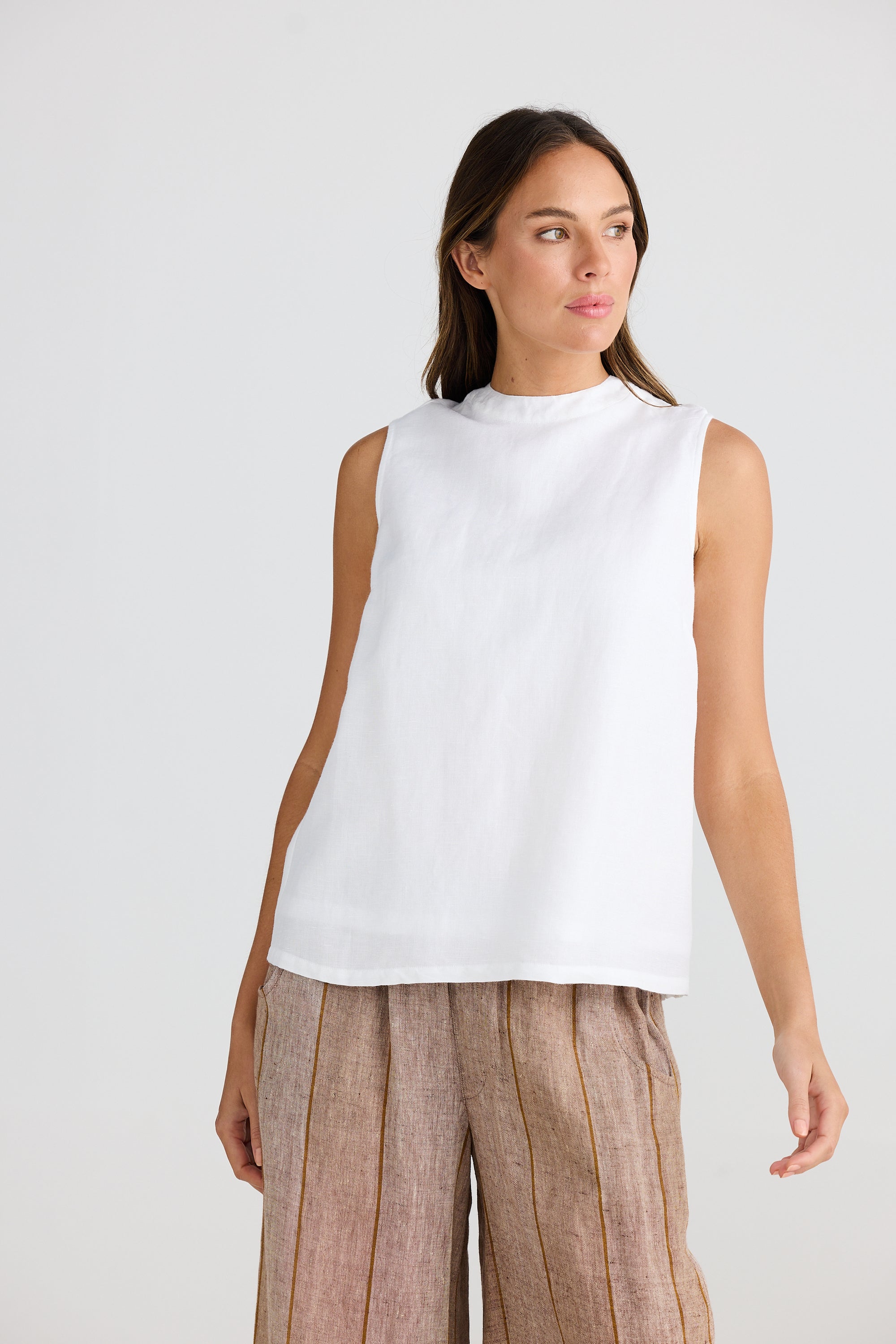 Adel Top – White Linen Blend