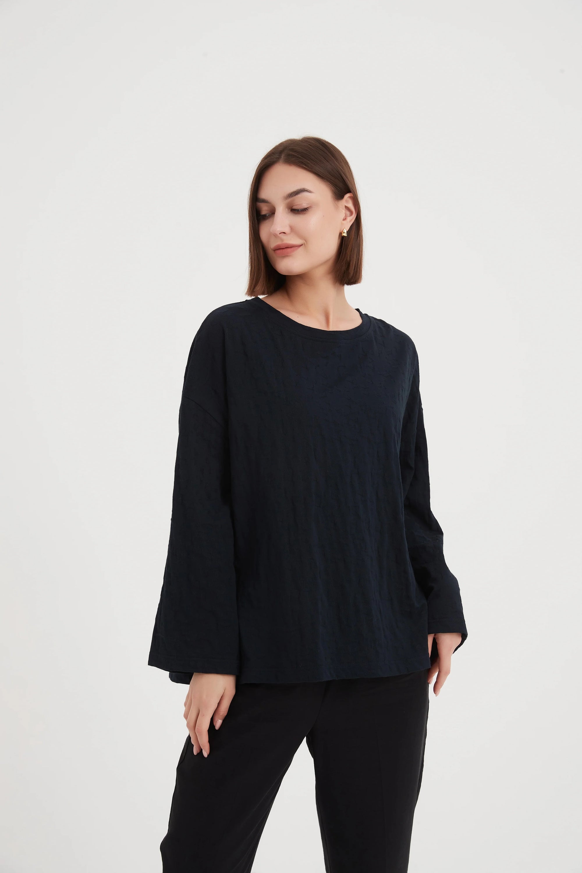 Tirelli wide sleeve winter t-shirt top in black 