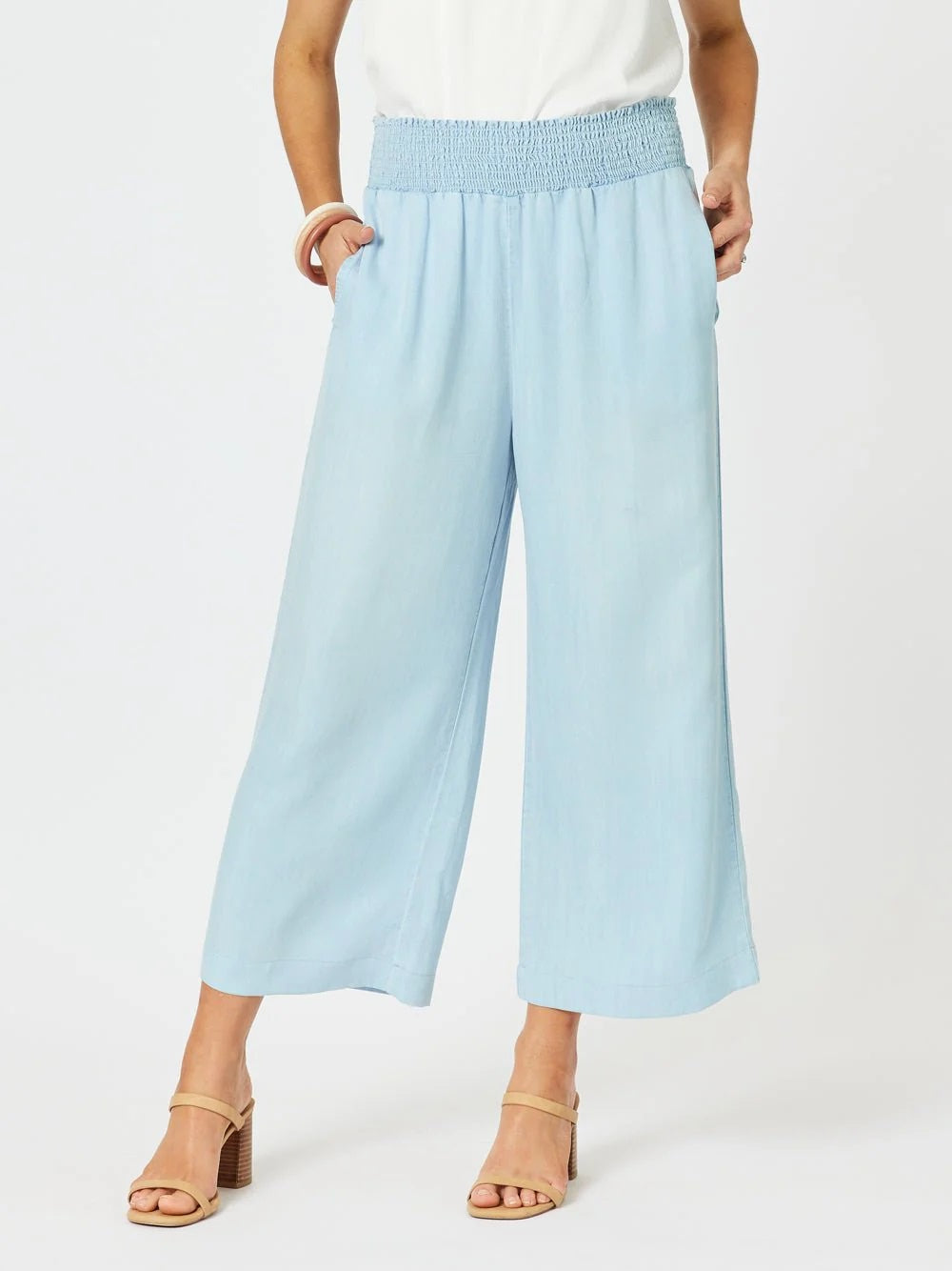 Ladies Hammock &amp; Vine Harlow Wide Leg Cotton Pants in Blue.