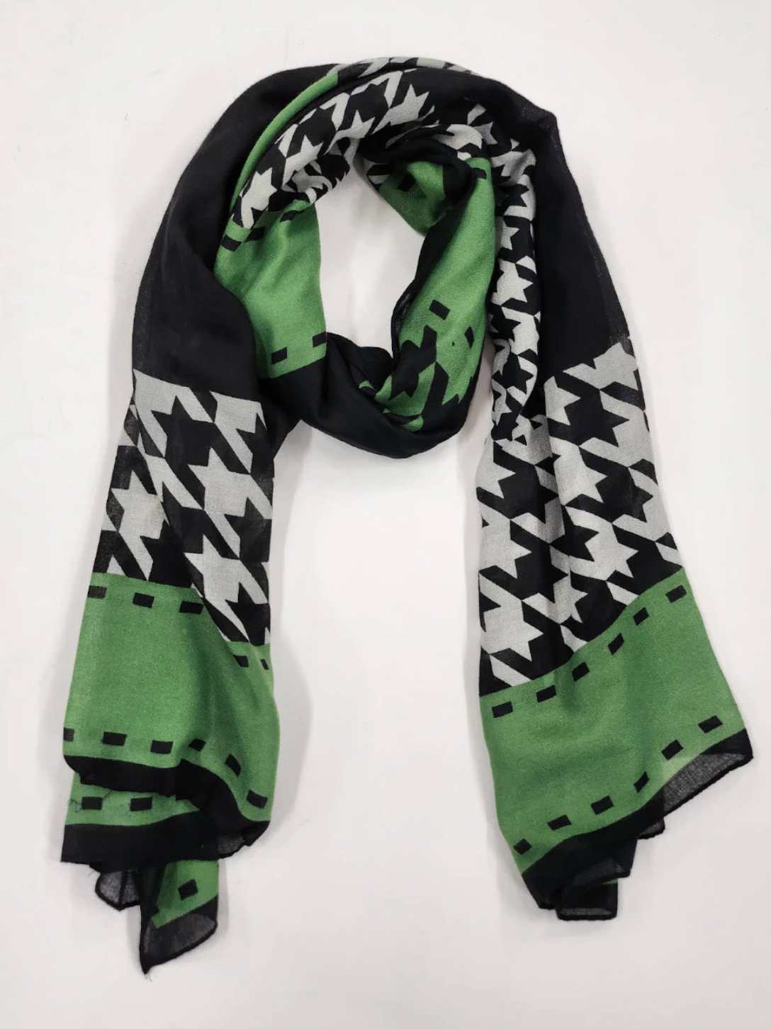 Houndstooth Scarf