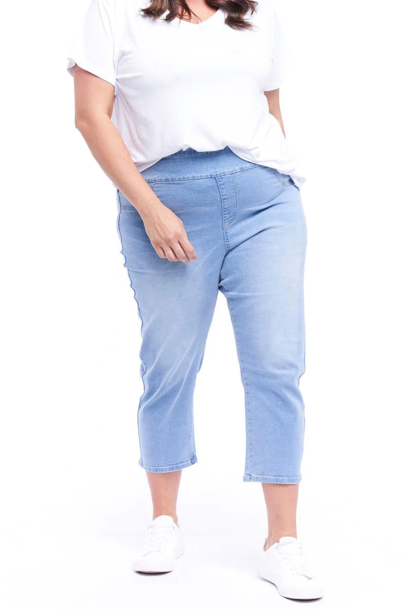 Maisie Capri Jean