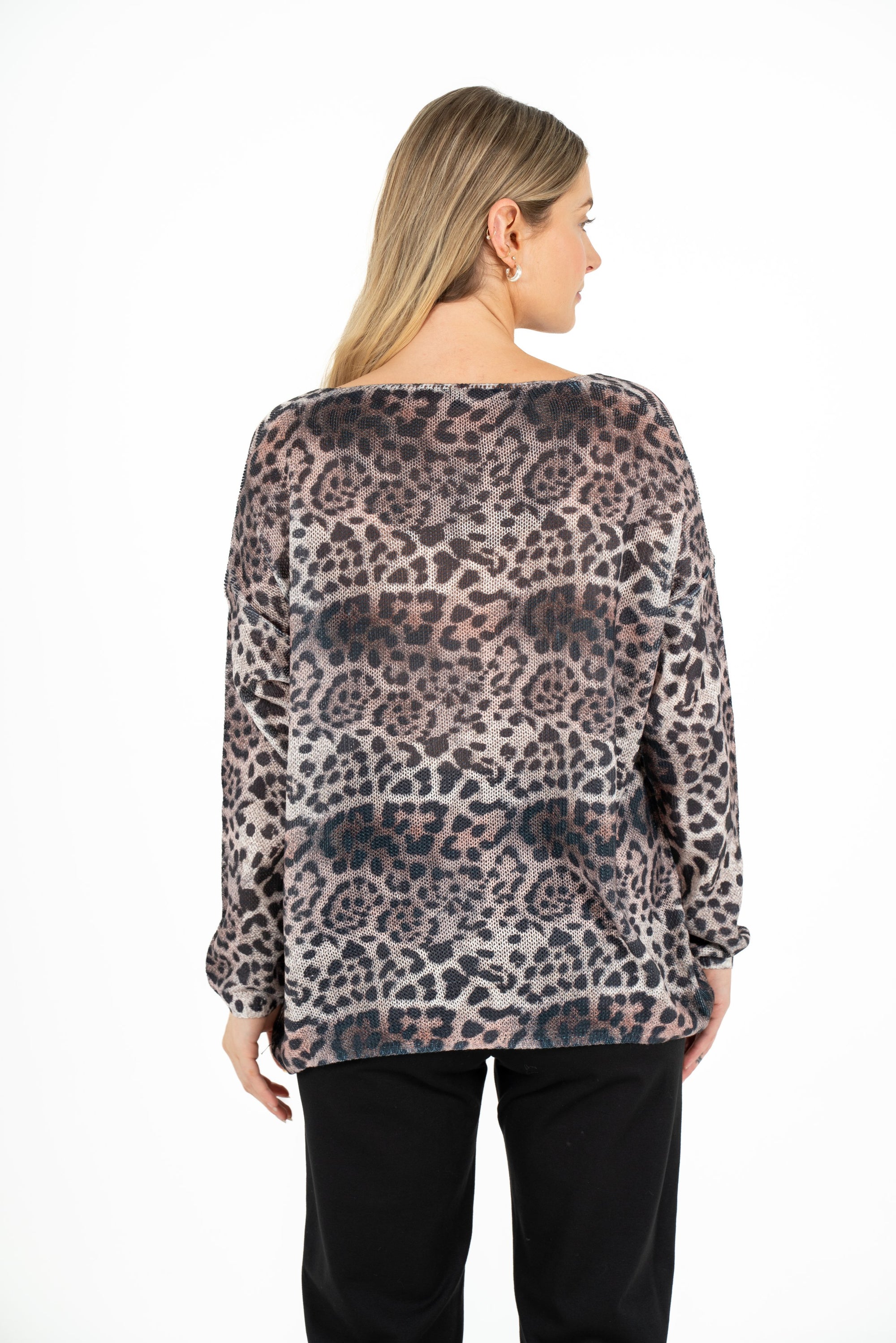 Relaxed Animal Knit Top