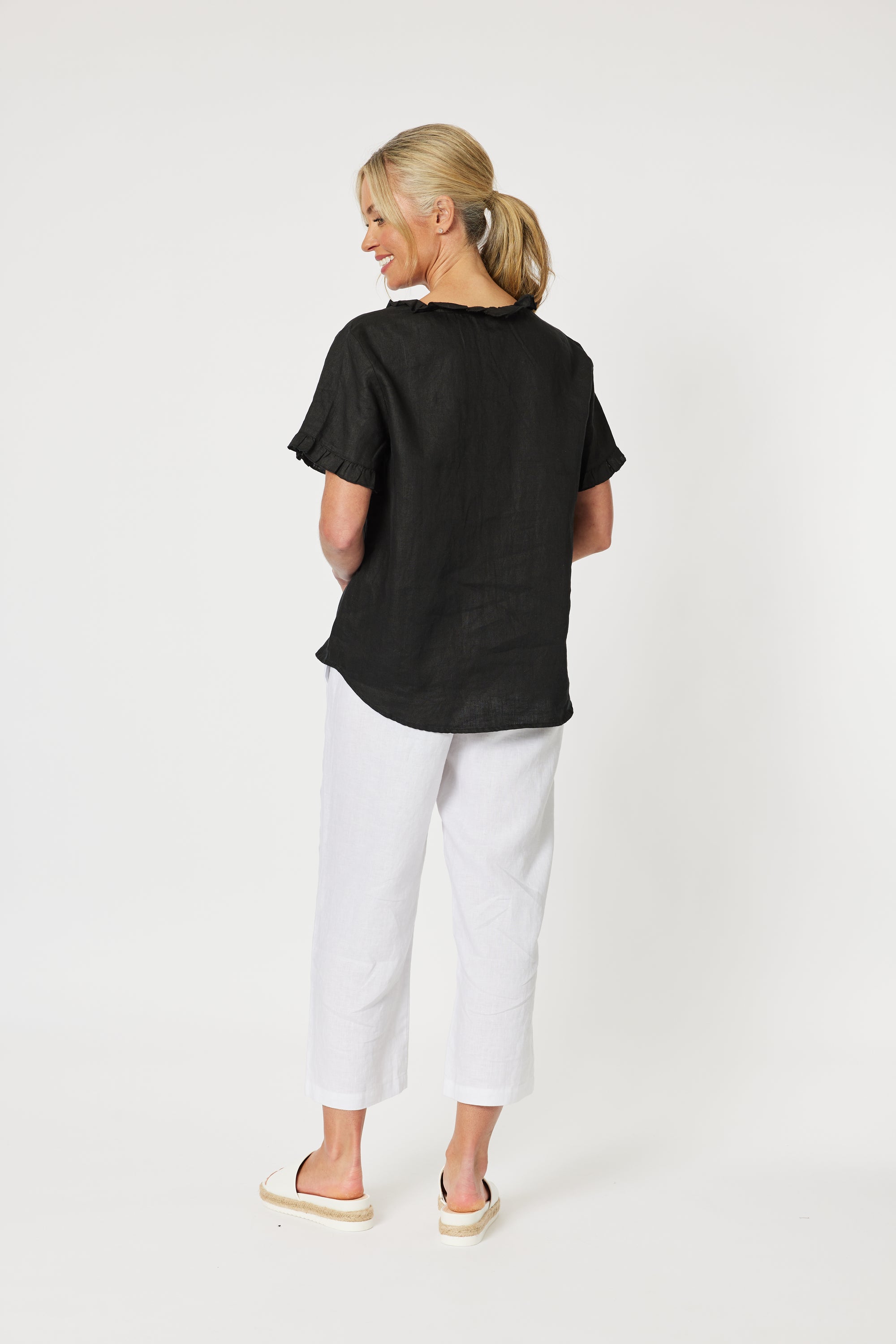 Elastic Waist, Pockets, Wide Leg, Relaxed fit from the Lara Linen Pants from Gordon Smith.