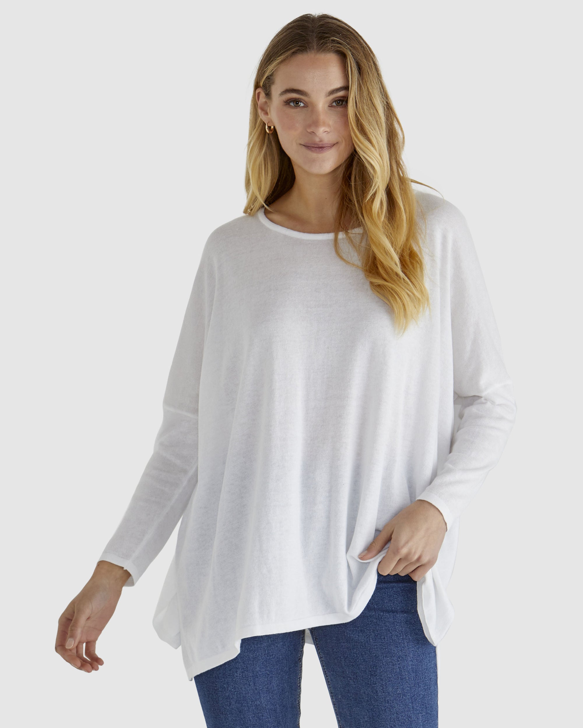 Betty Basics Khaleesi White Knit Top with round neck and long sleeves.