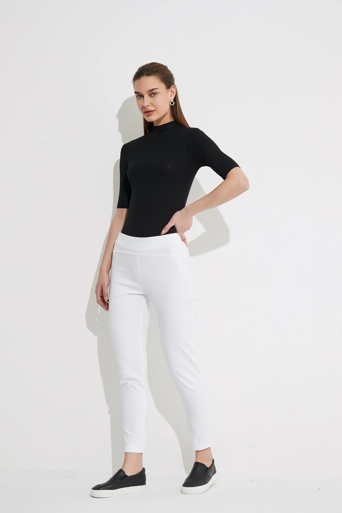 Straight Leg Crop Pant