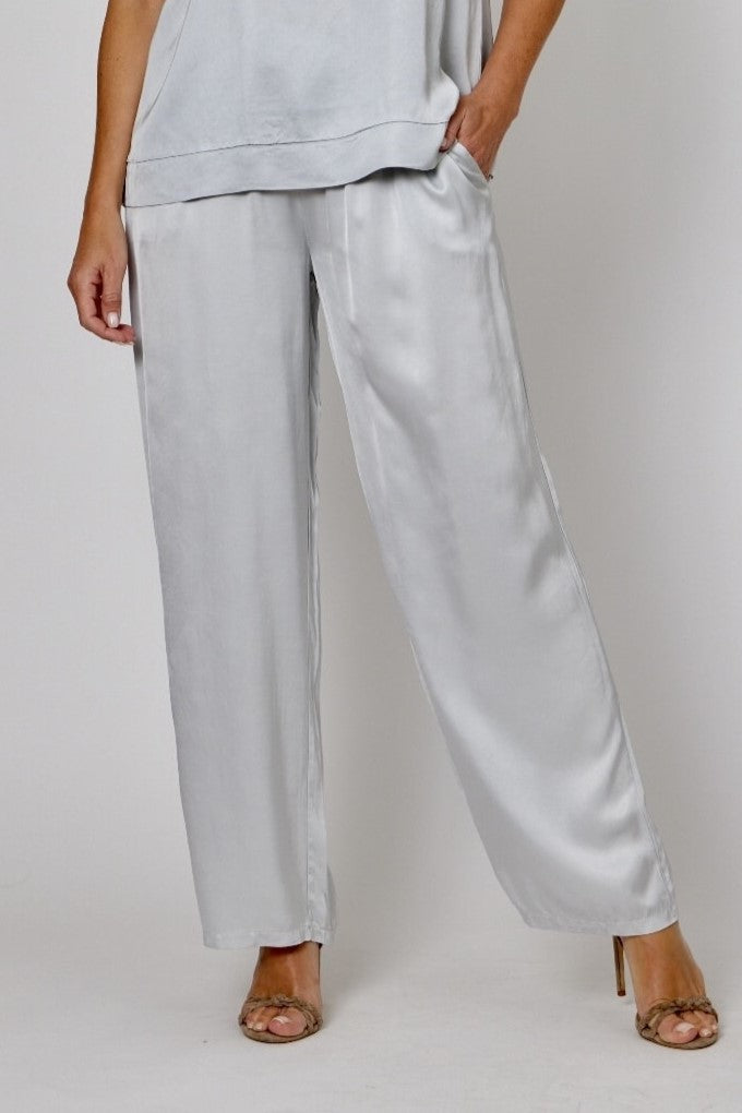 Classic Viscose Pants