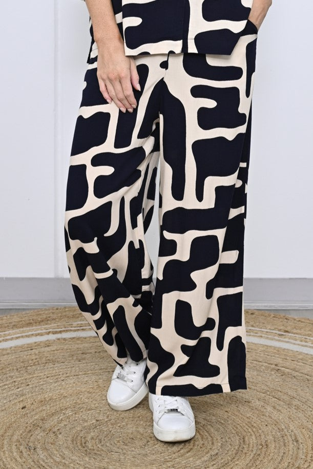 Geometric Wide Leg Pants