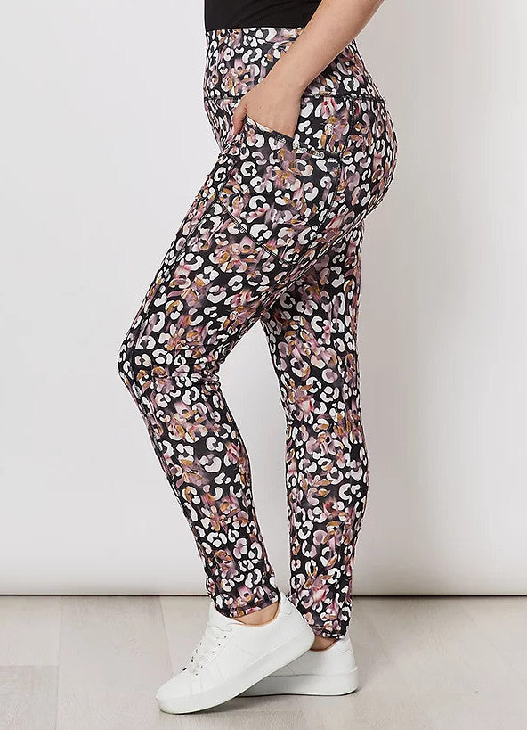 Threadz Clarity Print Legging at Kindred Spirit Boutique & Gift